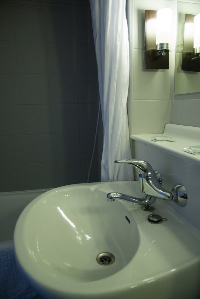 Hotel Inn Design Resto Novo Bourges Exterior photo